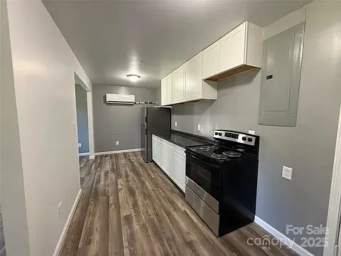 1805 Burkemont Ave #B — Photo 6