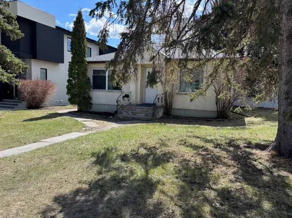 2523 N 3rd Ave NW, Calgary, AB T2N 0L4