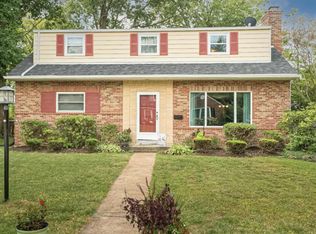 60 Wilshire Ter, Saint Louis, MO
