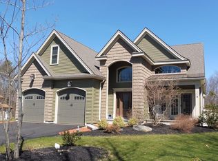 112 Goodfellow Dr, Fitchburg, MA 01420