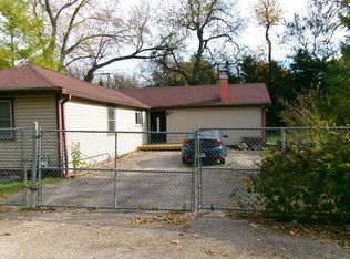 26823 N Poplar St, Wauconda, IL 60084