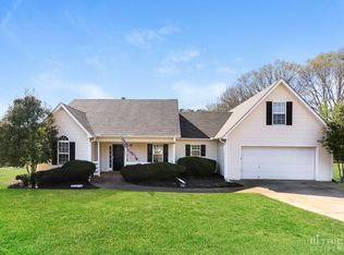807 Spicebush Path, Locust Grove, GA 30248
