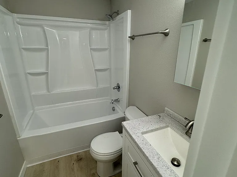 4420 Gibbons St #D — Photo 12