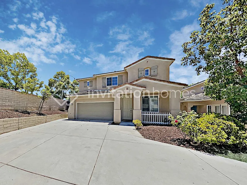 1036 Crystal Springs Pl