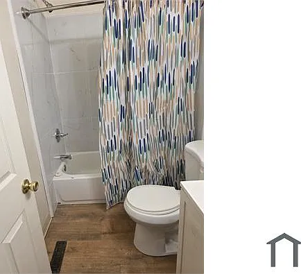 2615 S 6th St — Photo 5