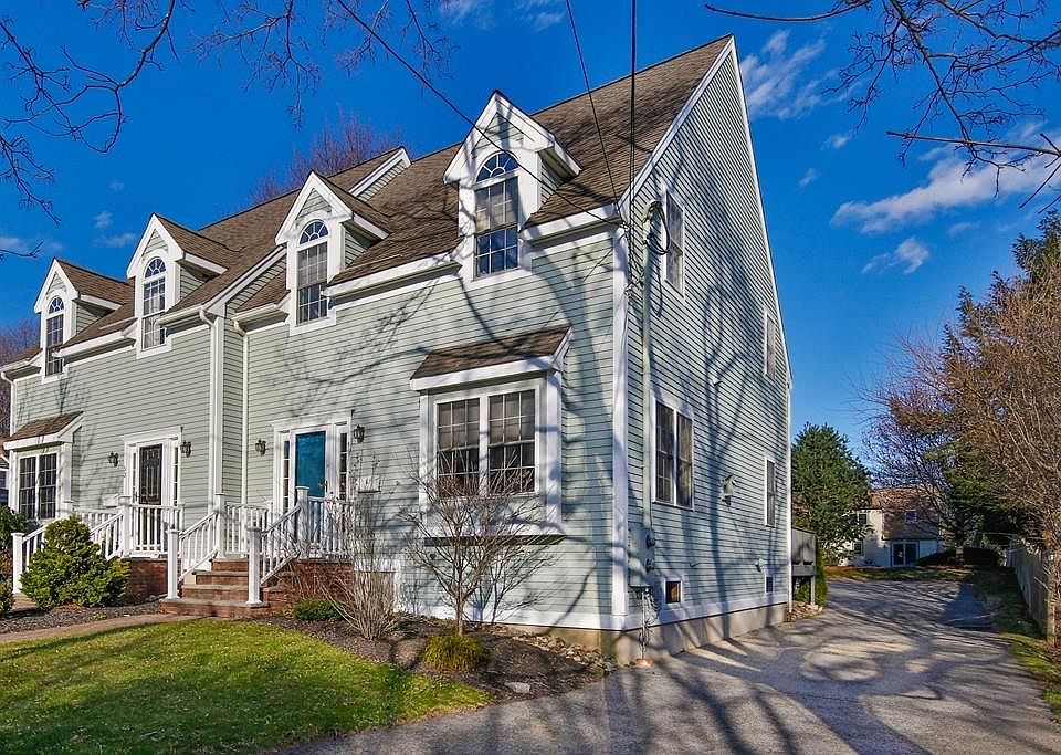 1st image of 55 Hill St #B