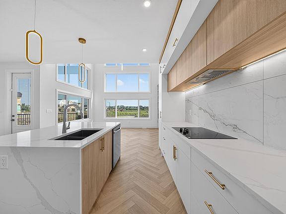 5th image of 1604 64th Ave NE