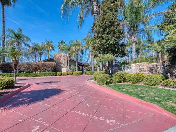 2881 Huntington Blvd APT 262, Fresno, CA 93721