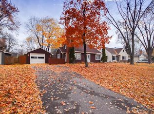 7514 Clinton Ave, Minneapolis, MN 55423