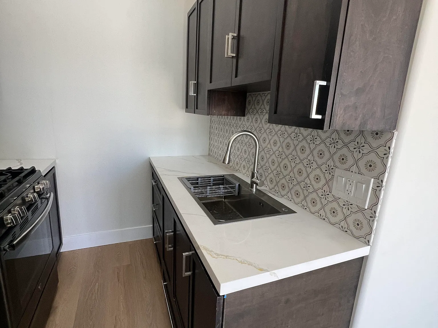 1 bed, 600 sqft, $2,150 — Photo 3