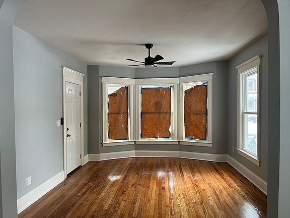 2nd image of 122-24 E Brighton Ave E #1