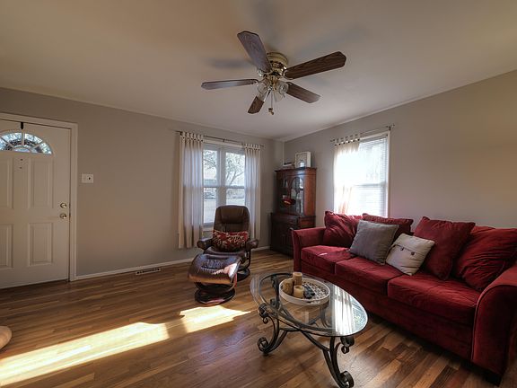 5th image of 12179 Parkwood Pl