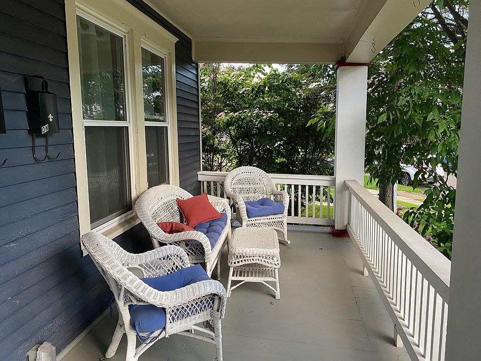 amazing covered porch!