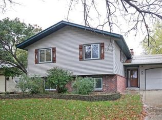7757 Ewing Ave N, Brooklyn Park, MN 55443