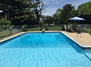 129 Smith Rd, Somerset, NJ 08873