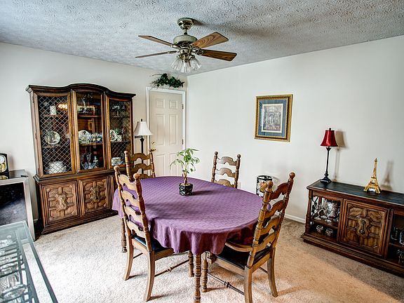 2nd image of 2585 Valais Ct