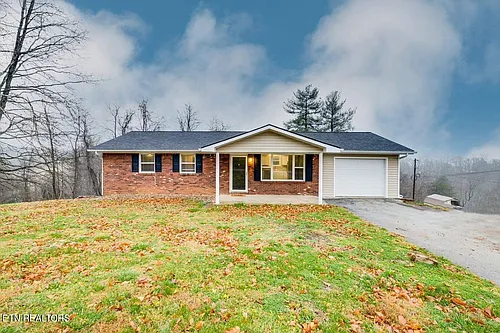 1724 Boone Cir Photo 1