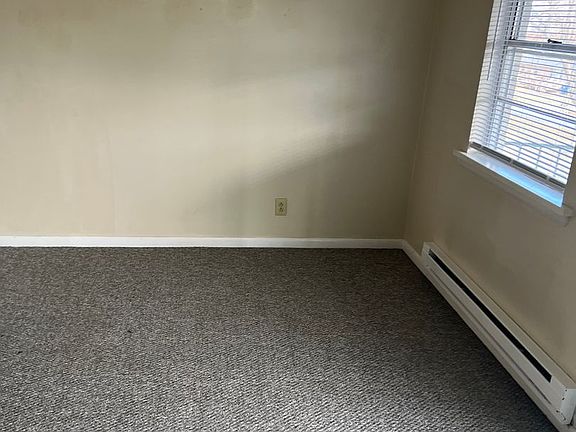 2nd image of 2600 S 56th St APT 6