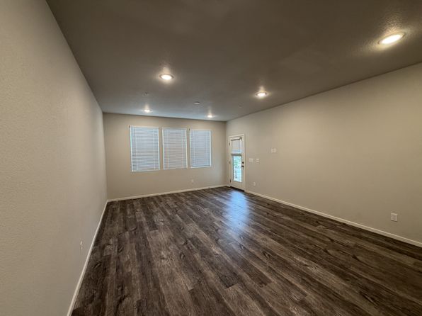 539 Vicot Way Unit D