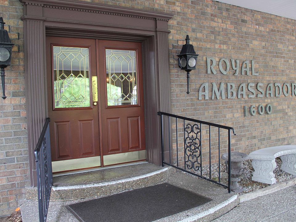 Covered Front Entrance