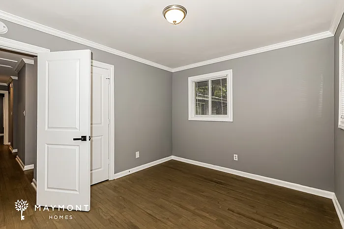 435 Brenda Ln — Photo 12