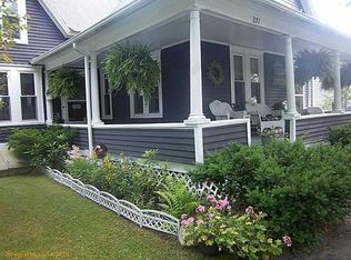 271 Main St, Winthrop, ME 04364