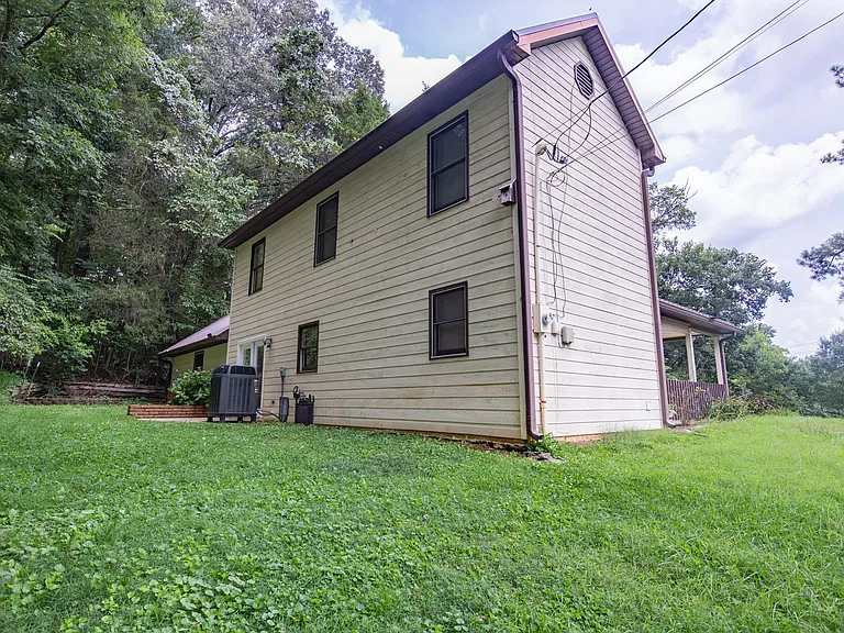 306 Boring Chapel Rd — Photo 5