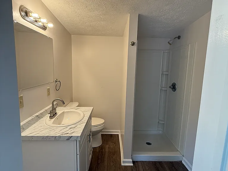 53 Park Ln — Photo 7
