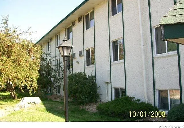 E Florida Ave — Photo 2