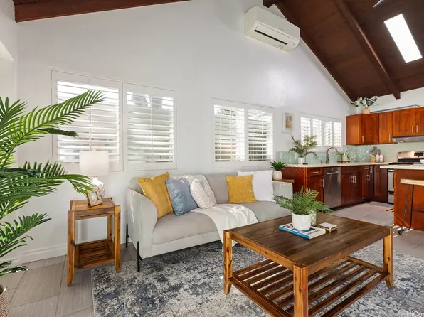 94-1111 Mikilana Pl, Waipahu, HI 96797