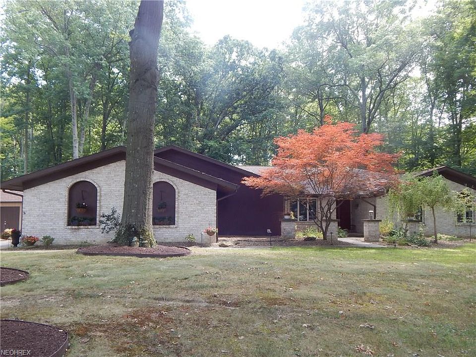 1st image of 6085 Lockwood Blvd