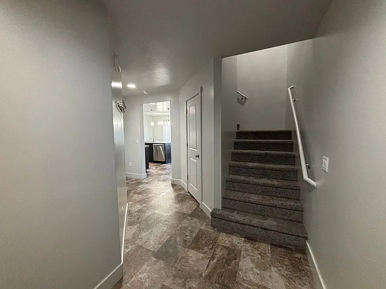 3102 S Relic Ridge Dr — Photo 2