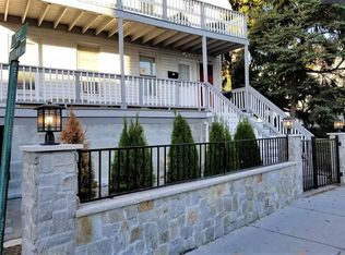 196 Main St, Malden, MA 02148