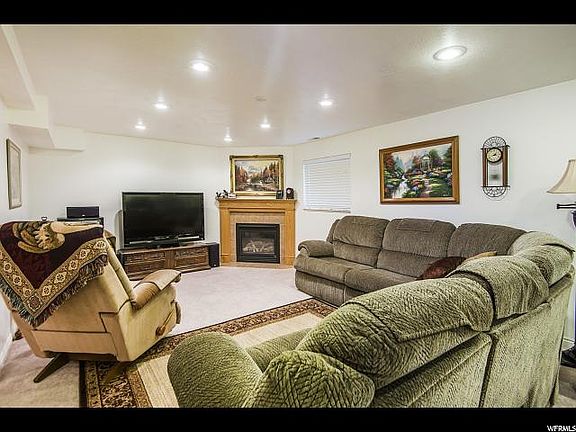 5th image of 1120 W Buckwheat Cir