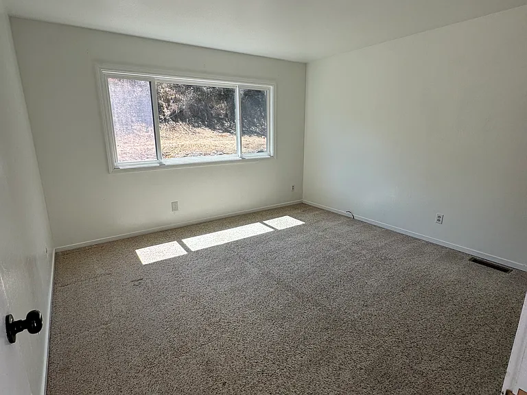 17 Arana Cir — Photo 10