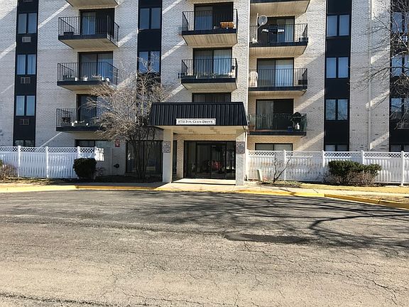 2nd image of 9731 Fox Glen Dr #5M