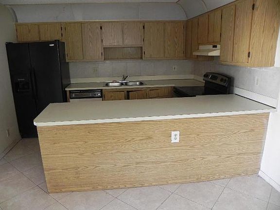 4th image of 254 San Remo Blvd