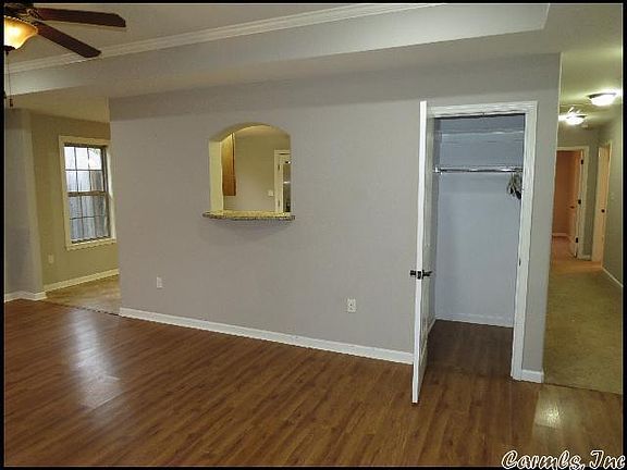 5th image of 3323 Moss Creek Dr