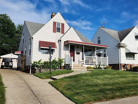 2nd image of 4841 E 86th St