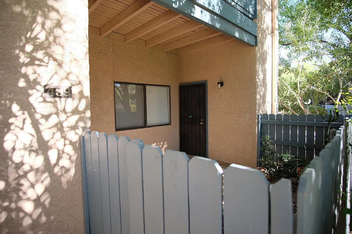 Building Photo - 8080 E Speedway Blvd #409