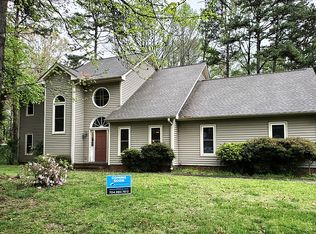 9815 Rockwood Rd, Charlotte, NC 28215