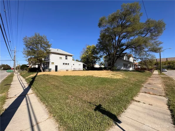 526 Campbell St, Dayton, OH 45417
