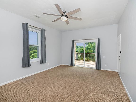 Living Room 4