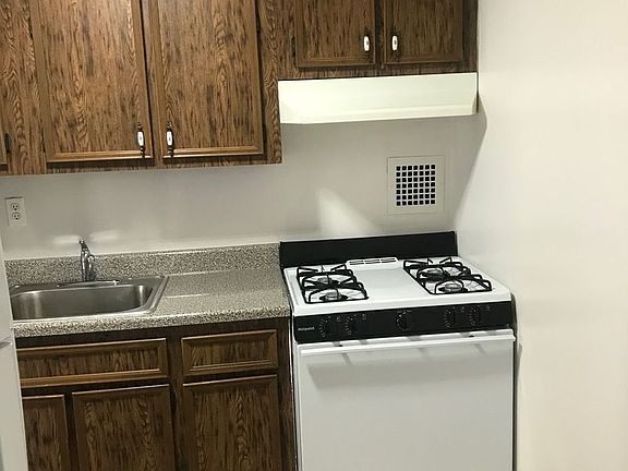 2nd image of 7523 113th St APT 2A