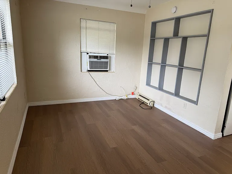 1020 Queen St N #1020A — Photo 20