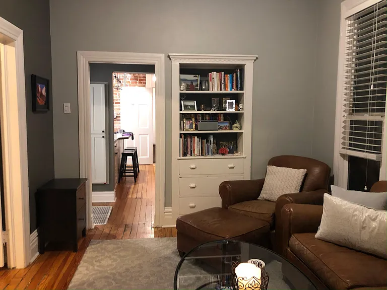250 N Cherokee St — Photo 16