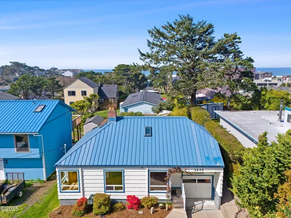 2645 NW Lee Ave, Lincoln City, OR 97367
