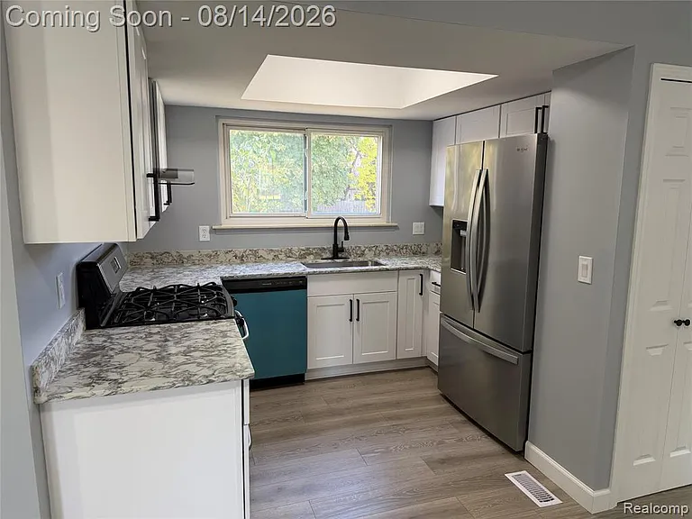20698 Coachwood Rd — Photo 8