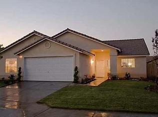 5421 N Rosalia Ave, Fresno, CA