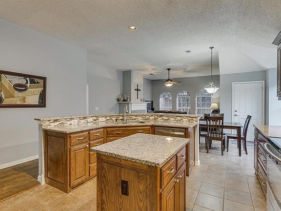 5th image of 7618 Cordova Dr